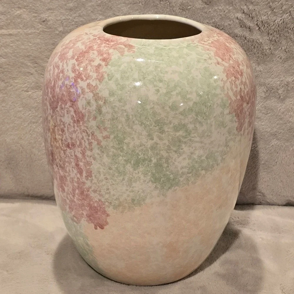 Vintage Harris Potteries Chicago 80's 90's Pottery Vase Pastel Sponge Glaze USA